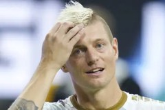 皇马传奇莫德里奇加盟AC米兰：魔笛开启新篇章